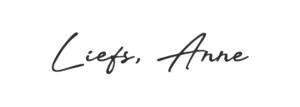 Signature Anne